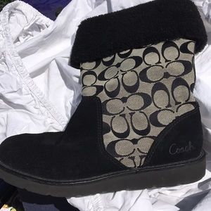 Coach boots